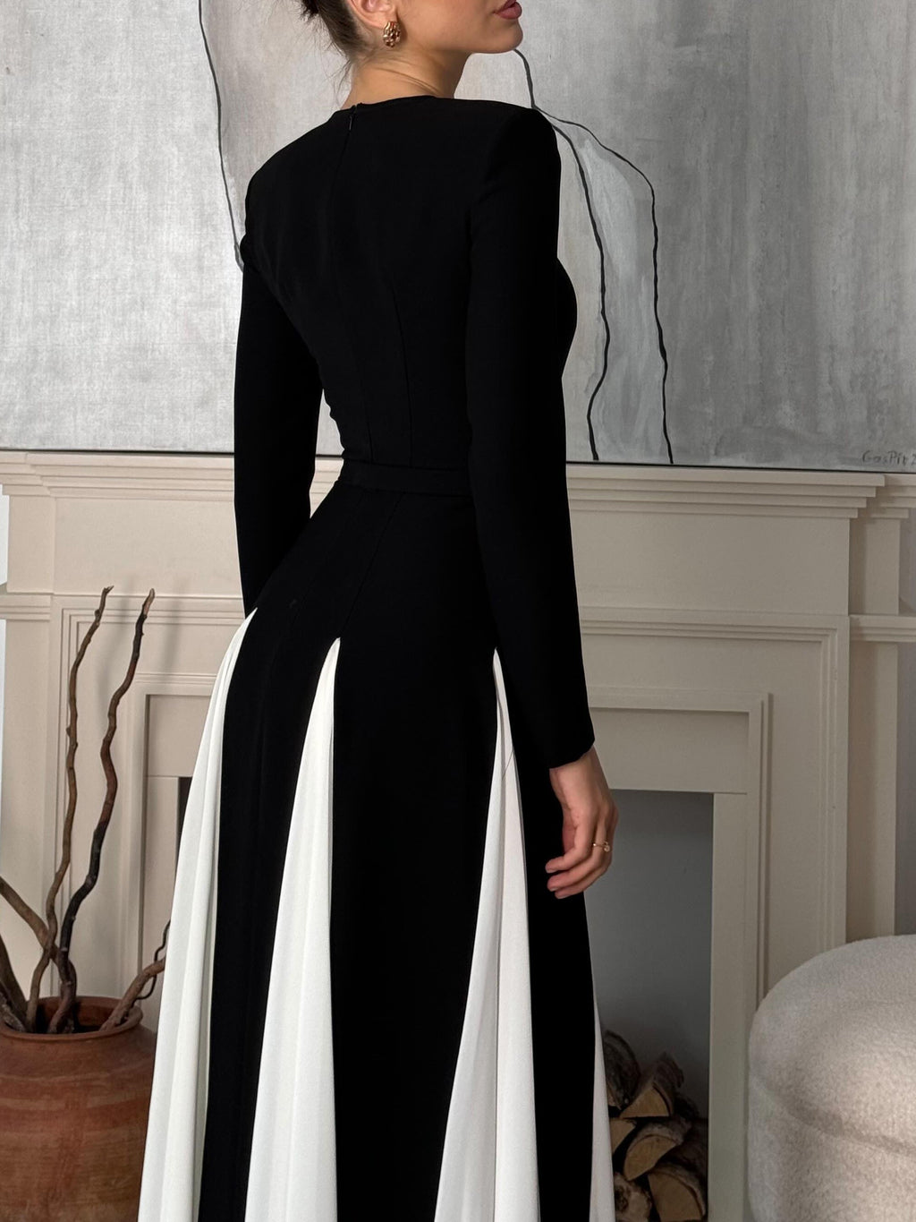 Sling Black & White Patchwork Long Sleeves Maxi Dress