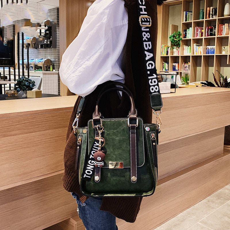 Fashion wide shoulder strap shoulder bag