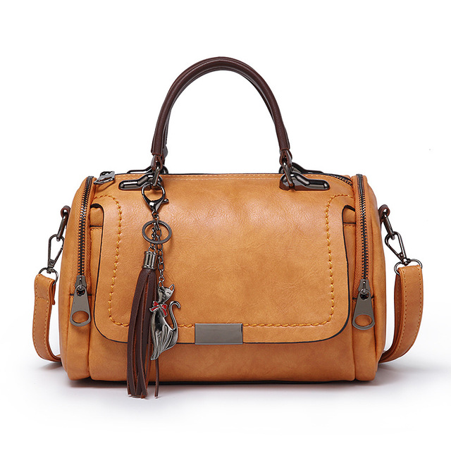 Fringed shoulder bag