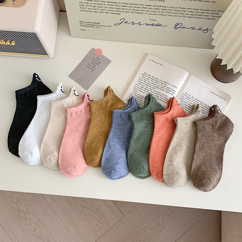 Women's Smiley Ankle Socks Thin Embroidery Ins Short Fashion Tight Socks