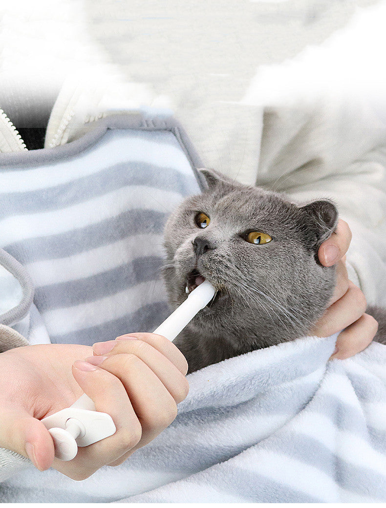 Side Grip Pet Feeder Integrated One Hand