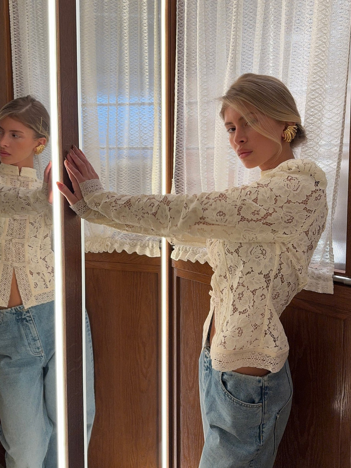 Lace Panel Long Sleeve Shirt