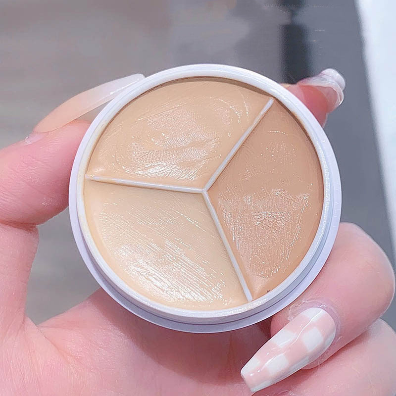Women's Fashion Simple Flawless Tri-Color Concealer