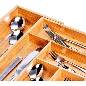 VickyHome Extendable Bamboo Cutlery Tray Kitchen Drawer Organiser 6-8 Storage Compartments