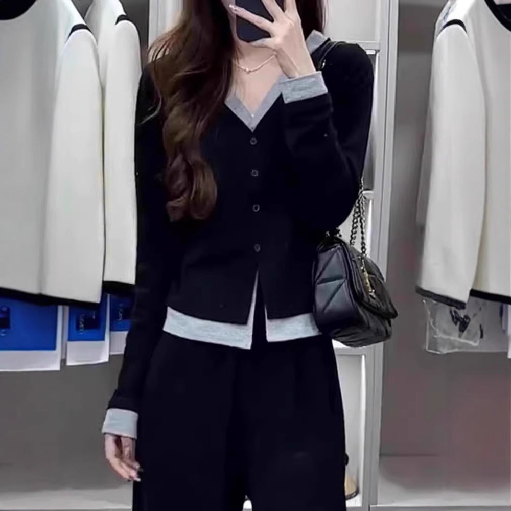 Women's Winter Modal Fake Two-piece V-neck Long-sleeved T-shirt