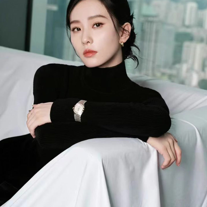 Women's Black Turtleneck Sweater Figure-flattering And Slimming