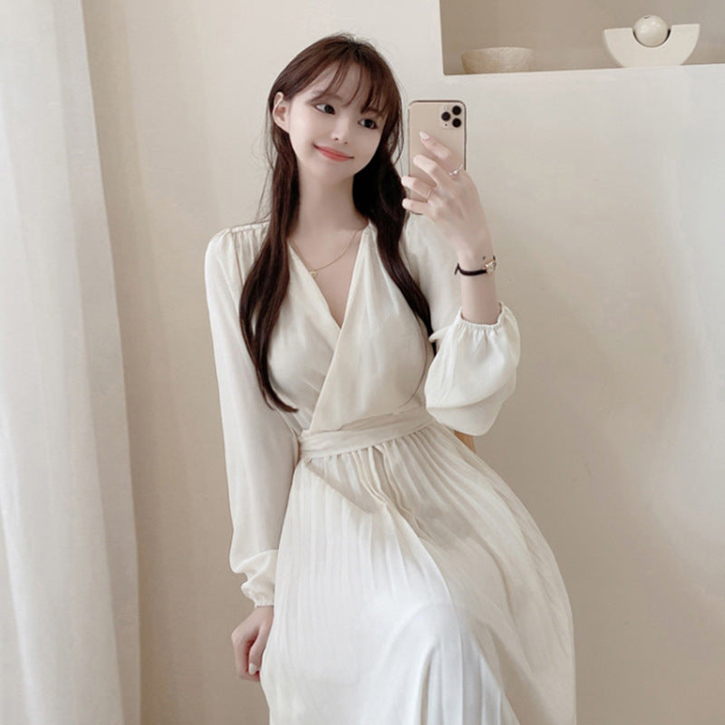 Mid Length Long Sleeve Pleated Dress