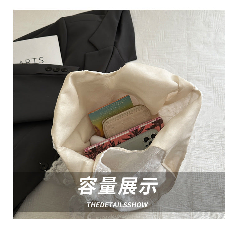 Korean Style Small Fresh Lace Flower Canvas Bag 2025 New Large Capacity Commuter Lazy Style Single Shoulder Large Tote Bag