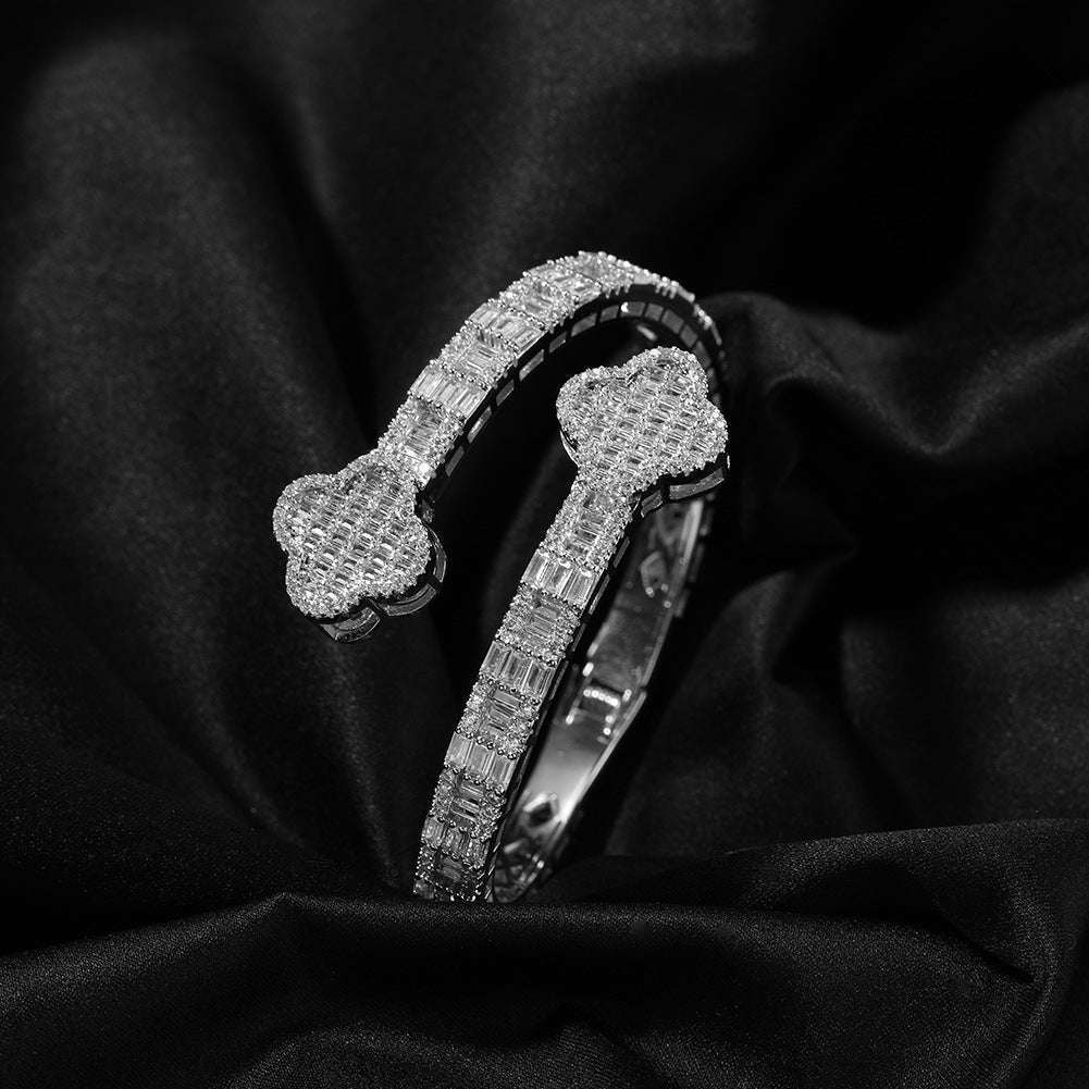 European and American copper inlaid zircon four-leaf clover bracelet high-end sense new ins style niche hip-hop bracelet fashion accessories