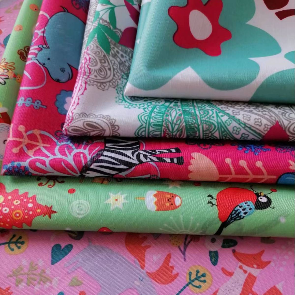 210 Five-Point Pvc Printed Oxford Cloth Christmas Fabric Christmas Tree Packaging Bag Polyester Fabric Christmas Decoration
