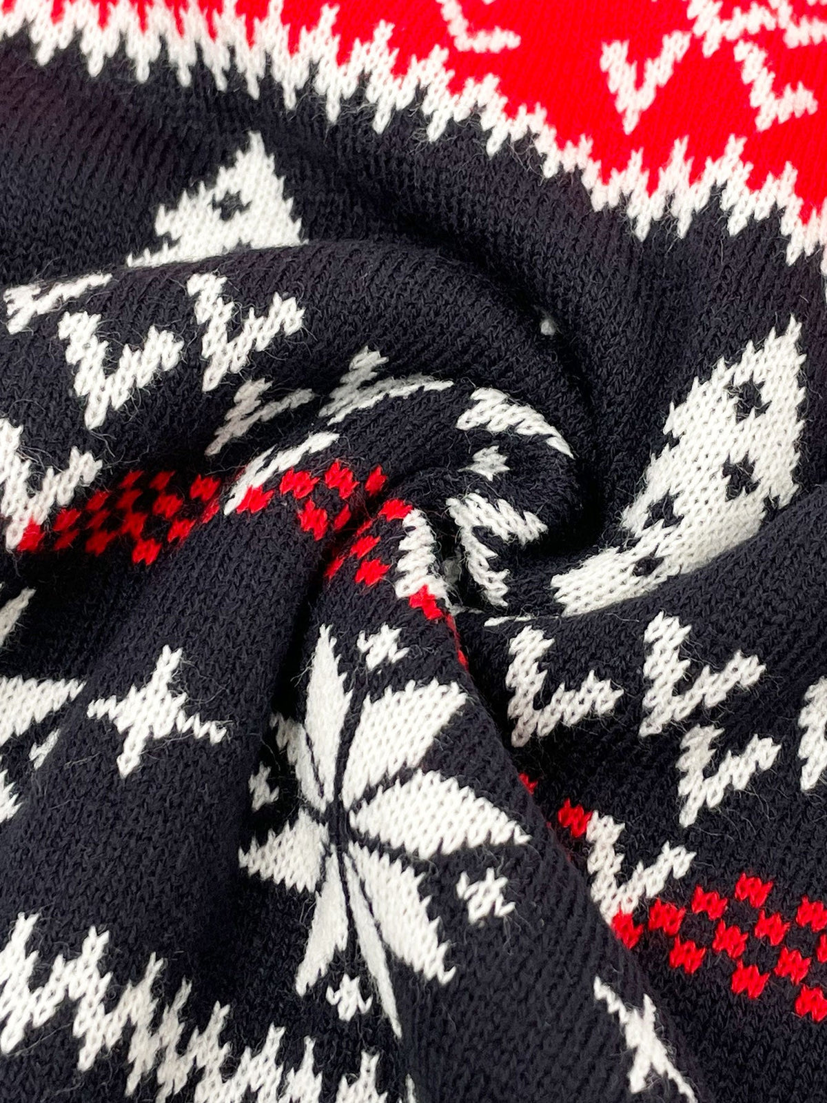 2025 Autumn and Winter European and American Christmas Pullover Jacquard Sweater Christmas Elk Snowflake Element Round Neck Knitted Couple Outfit