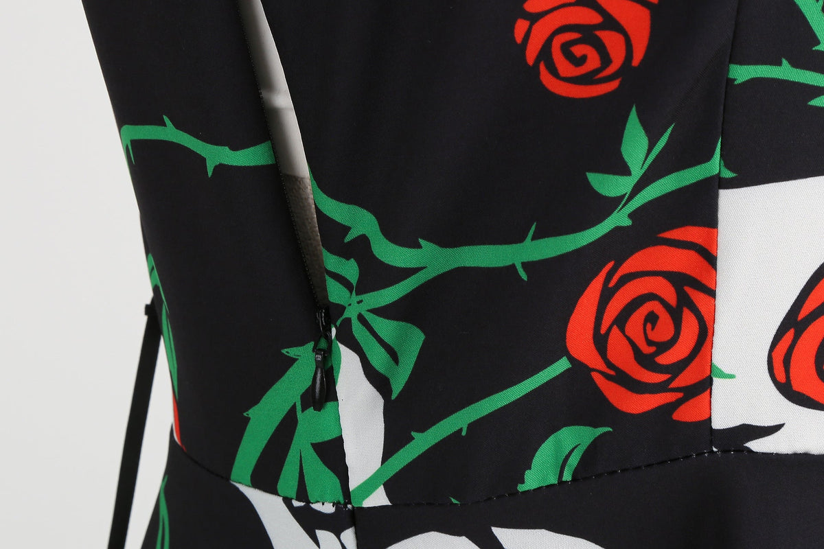 Factory direct supply 2024 Halloween new Hepburn style high waist slim hanging neck large swing long retro dress