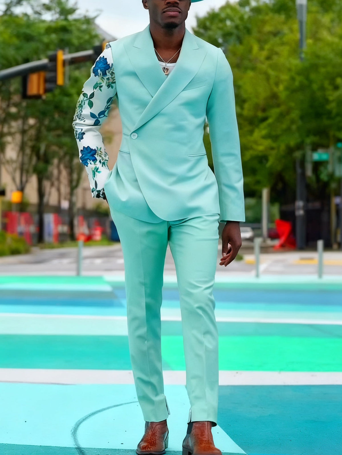 Mint Green Suit With Floral Print Sleeve And Double-Breasted Design