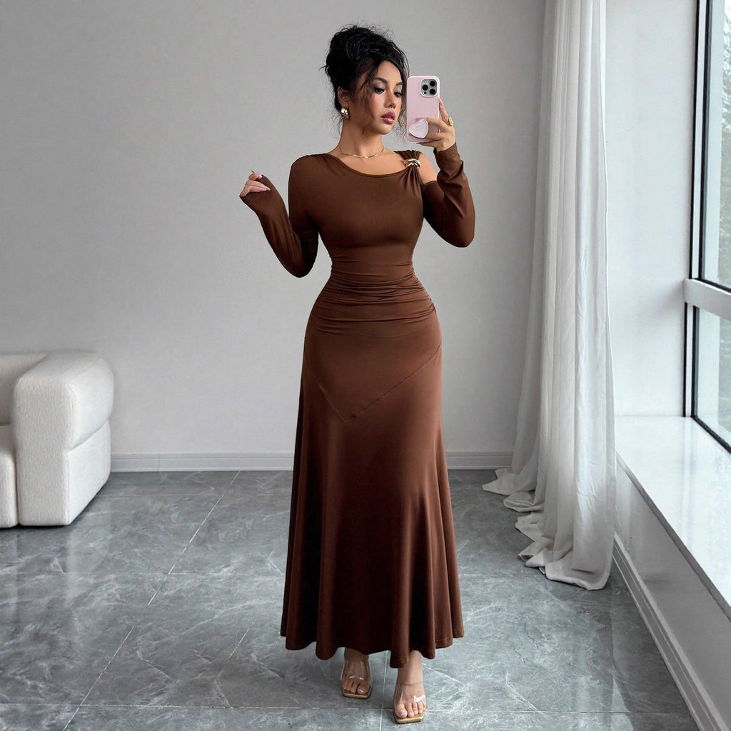 Women's Solid-color Off-shoulder Long-sleeve Top With Metal-decorated Dress