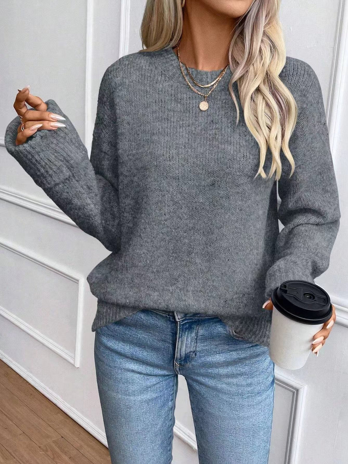 Women's Round Neck Pullover Comfort And Casual Long Sleeve Sweater