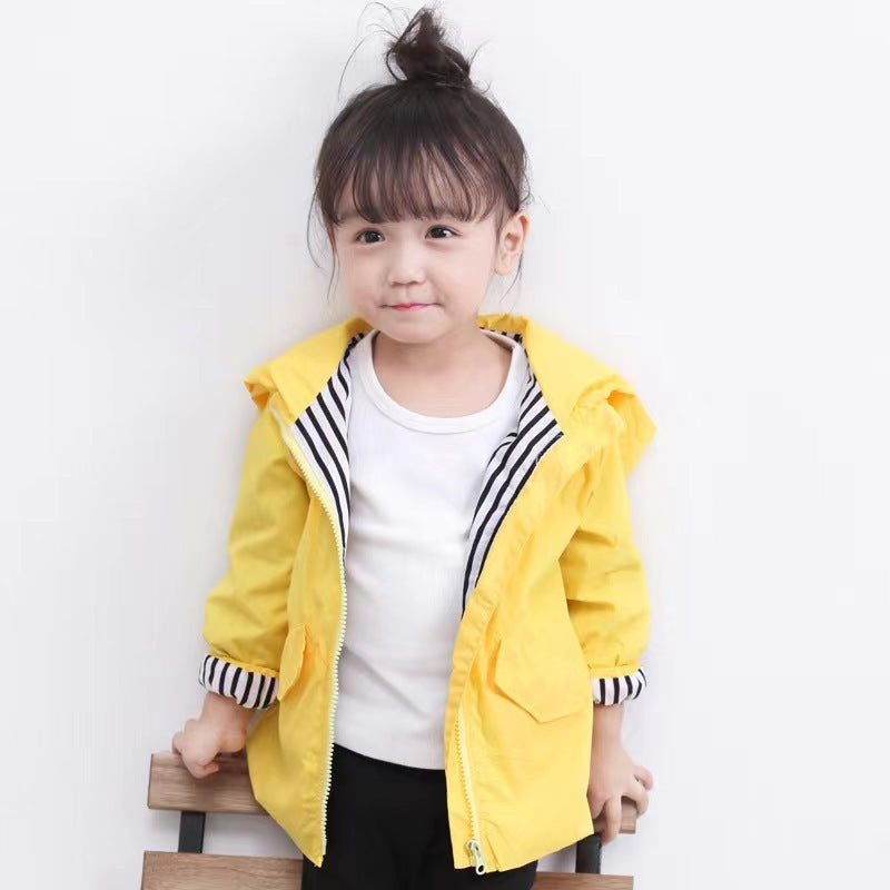 Children's Piyopiyo Mid Length Trench Coat