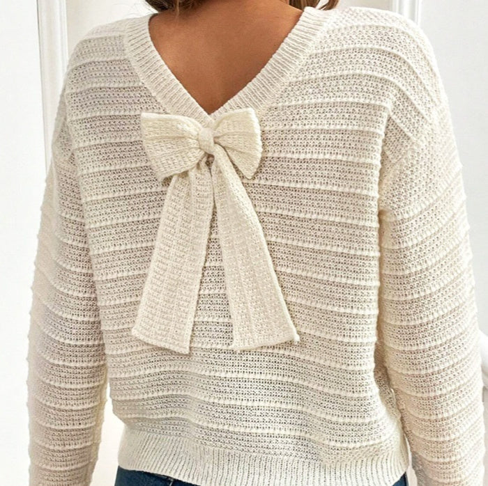 Round Neck Back Bow Design Gentle All-match Sweater